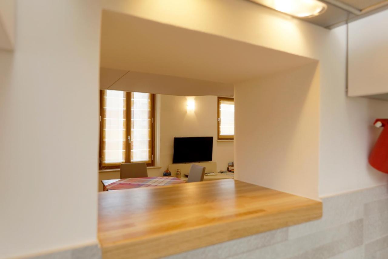 Siena Uptown - Sabrina'S Cozy Apartment Экстерьер фото